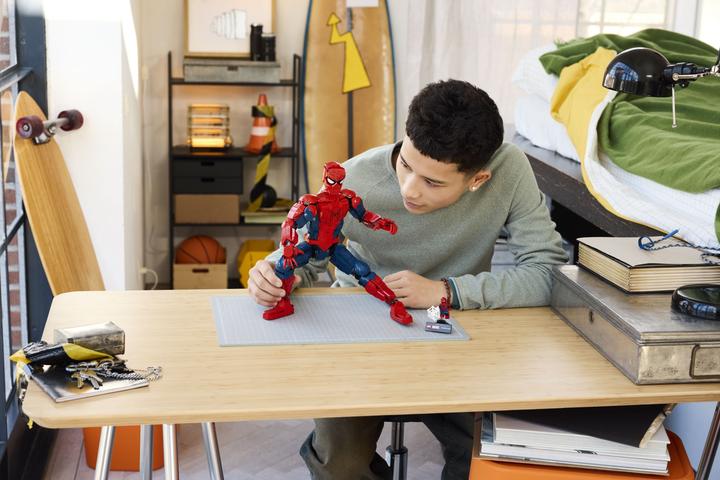 Produktbild LEGO Spider-Man-Figur (76346, LEGO Marvel)