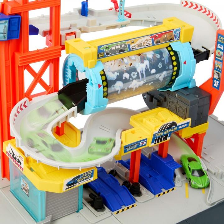 Actual product image Matchbox Super Auto Center