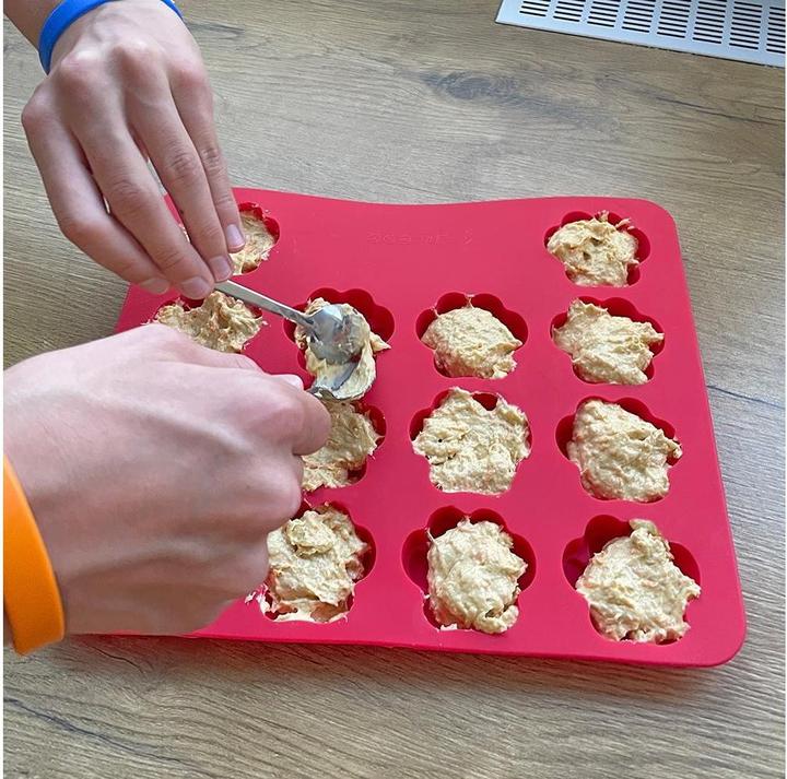 Produktbild Nobby Silicon baking mat "Paw", 30 x 25 cm