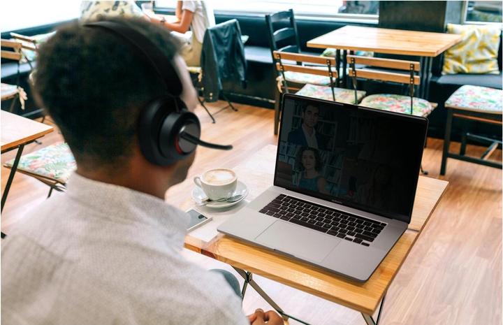 Produktbild Kensington K58371WW (16", 16:9)