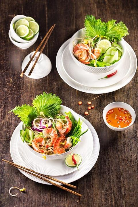 Actual product image Maxwell & Williams diamonds