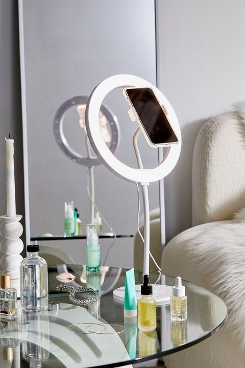 Actual product image DigiPower 10" LED ring light kit (Ring light)