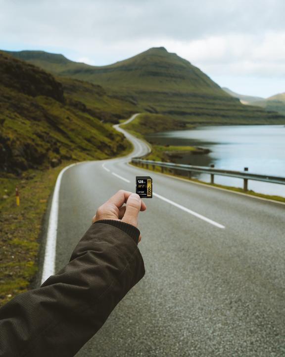 Image du produit Lexar Professional Gold 2000x (128 Go, SDXC, U3, UHS-II)