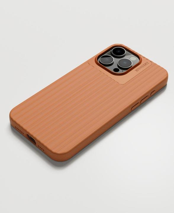 Produktbild Nudient Back Cover Bold Case iPhone 15 Pro Max Tangerine Orange (Apple iPhone 15 Pro Max)