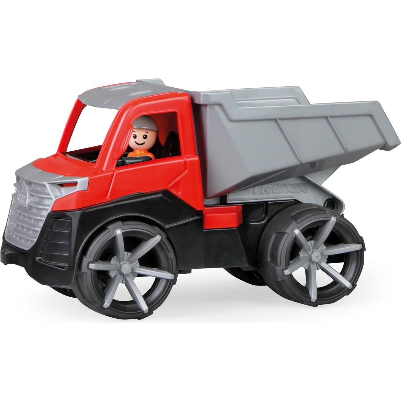 Lena Truxx# Tipper, Presentatore