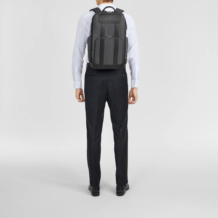 Produktbild Victorinox Architecture Urban2, Deluxe Backpack, Black (23 l)