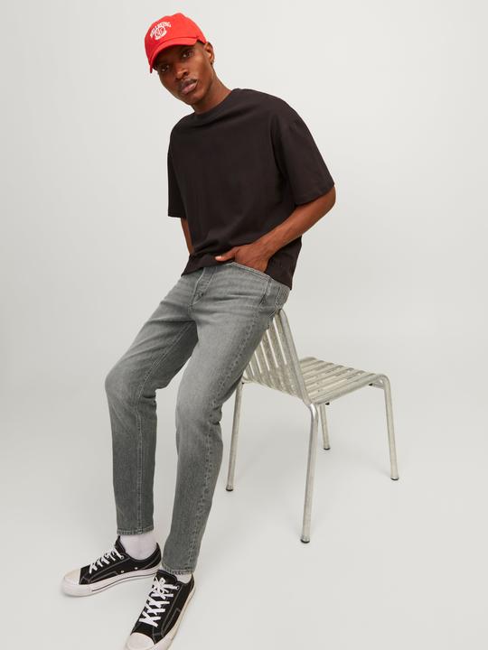 Actual product image Jack & Jones JJIERIK JJCOOPER SBD 512 W/O BREAKS Tapered fit jeans Tapered fit jeans (W32/L34)
