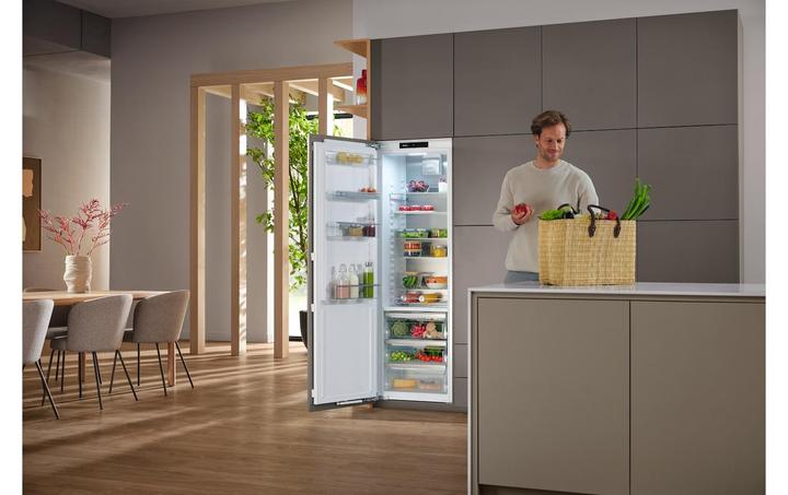 Produktbild Miele K 7747 D (294 l)