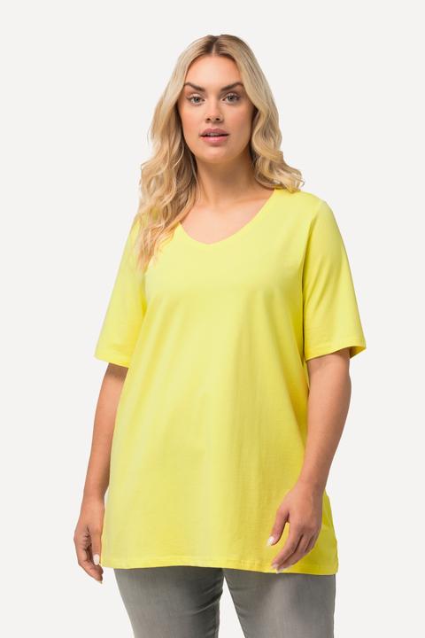 Image du produit Ulla Popken T-shirt à coupe évasée. Décolleté en V et manches courtes (56)