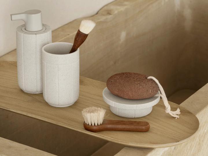 Actual product image Blomus BAKI Tablett M oak 36x14cm