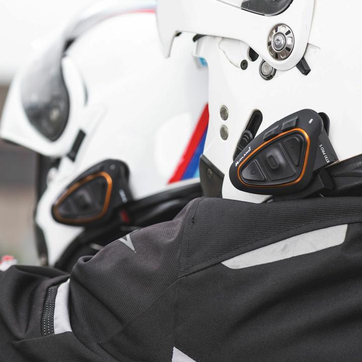 Actual product image Albrecht Midland BTX1 Pro S BT headset motorbike helmets, single device