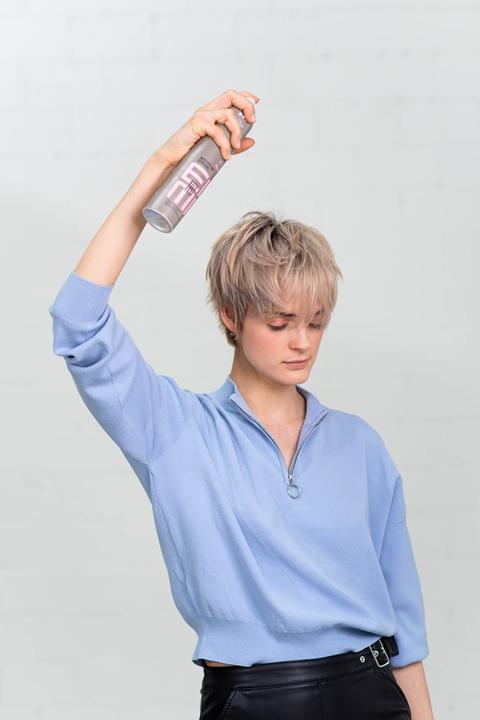 Actual product image Wella Eimi Mistify Me Strong (500 ml)