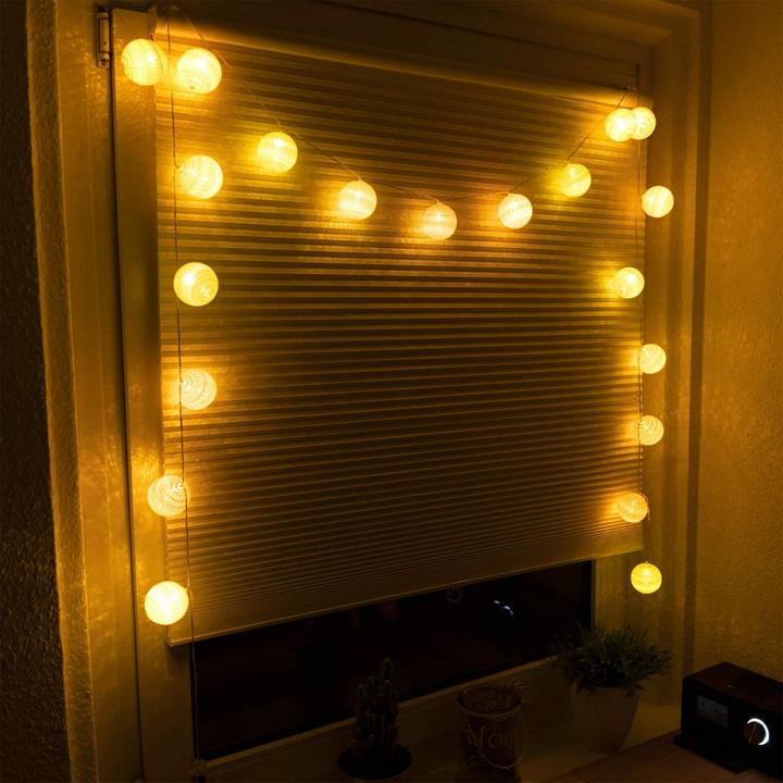 Produktbild Trenddeko Cotton Ball Lights LED-Lichterkette Pastell 20-teilig (3 m)