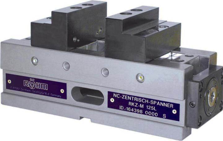 Immagine prodotto Röhm Pinza centrica compatta NC RKZ-M, larghezza ganasce 70, con ganasce a gradino (70 mm)