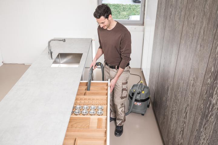 Actual product image Kärcher Professional NT 22/1 Ap Te L (Wet dry vacuum cleaner)