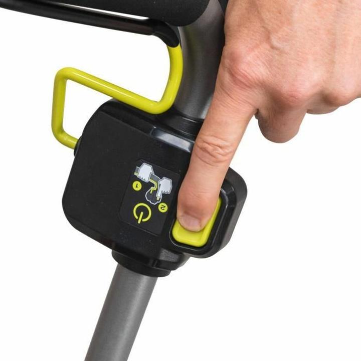 Image du produit Ryobi Fraise à neige sans fil (45 cm)