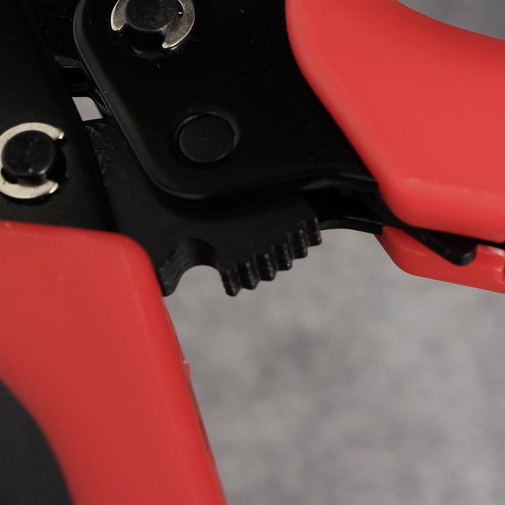 Produktbild Quadrios 23T056 23T056 Crimpzange 2.5 bis 6 mm² (190 mm)