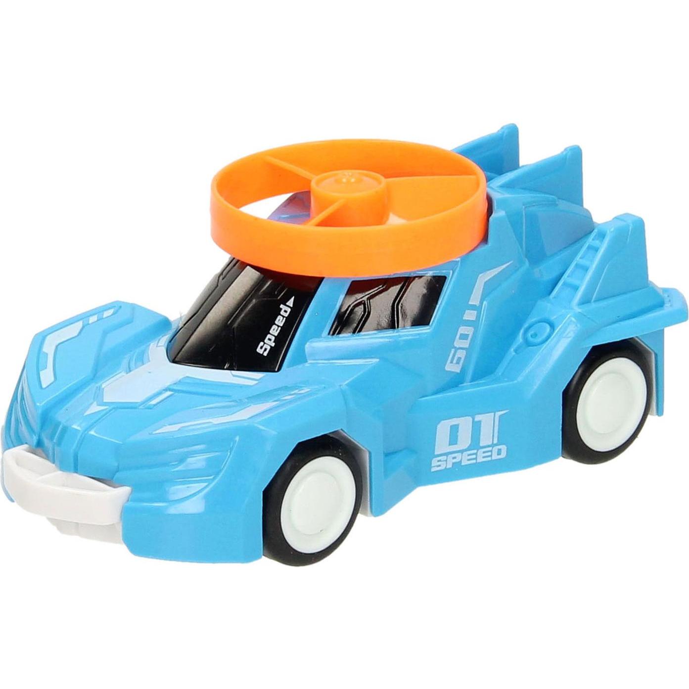 Auto mit abfeuerndem Propeller (52467388)