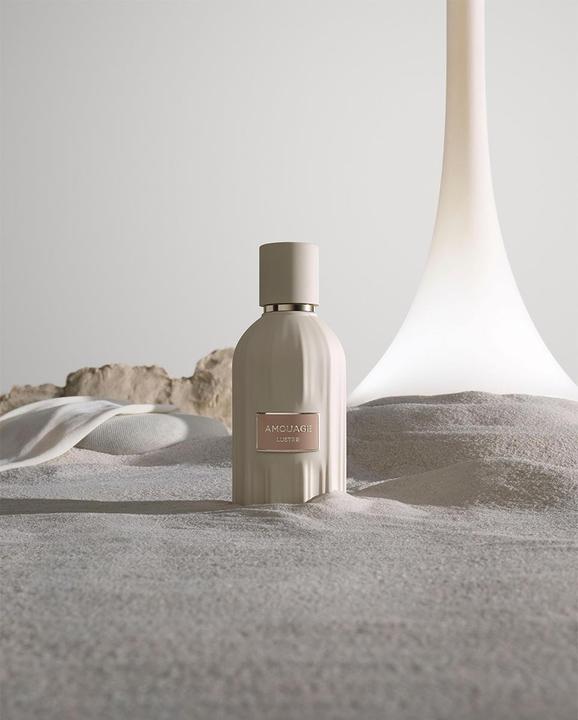 Actual product image Amouage Essences Lustre Parfum (Extrait De Parfum, 100 ml)