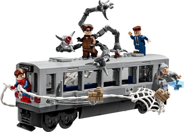 Actual product image LEGO Spider-Man vs. Doc Ock: Showdown in der U-Bahn (76321)