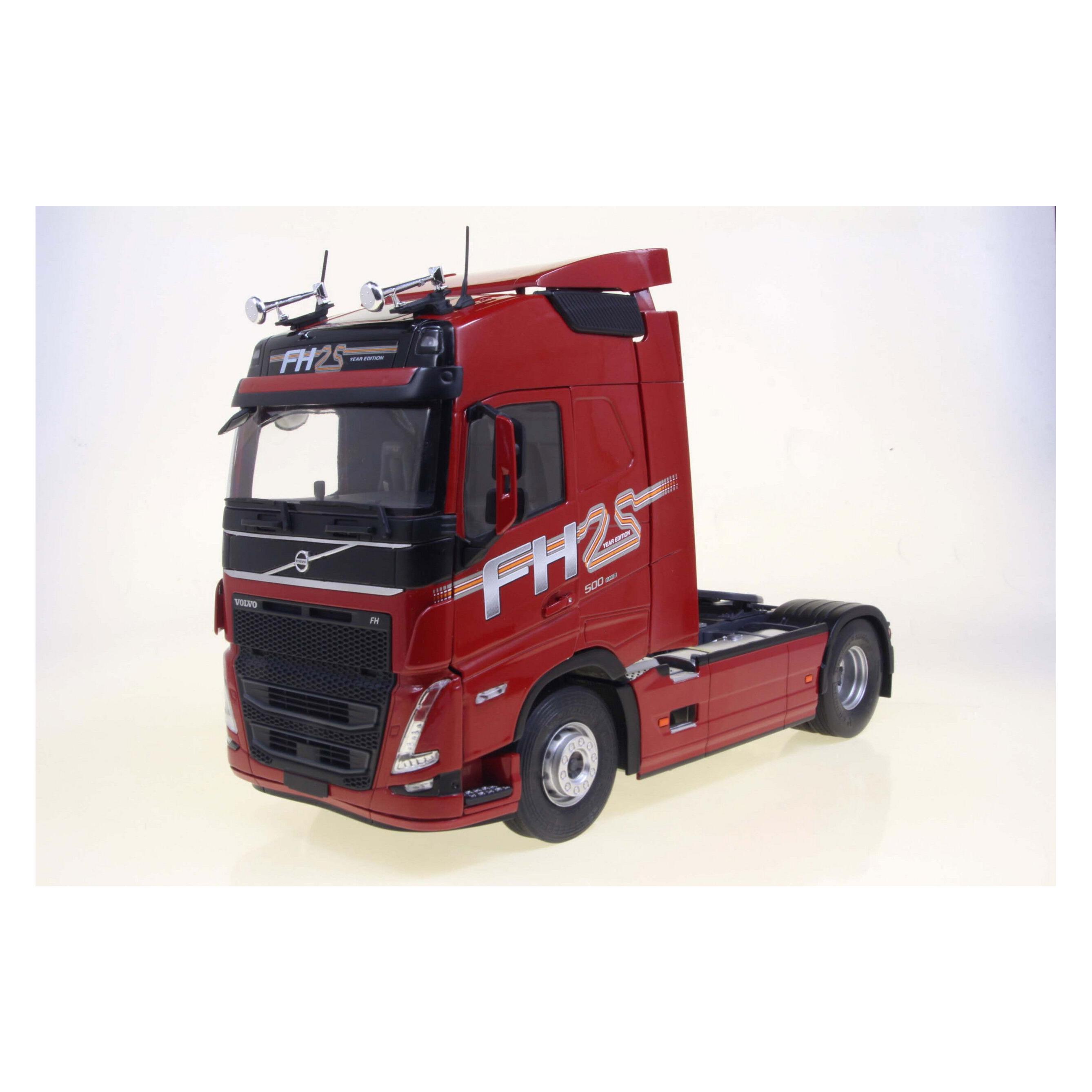 Solido 1, 24 Volvo Trucks 25 Jaar Editie Rood