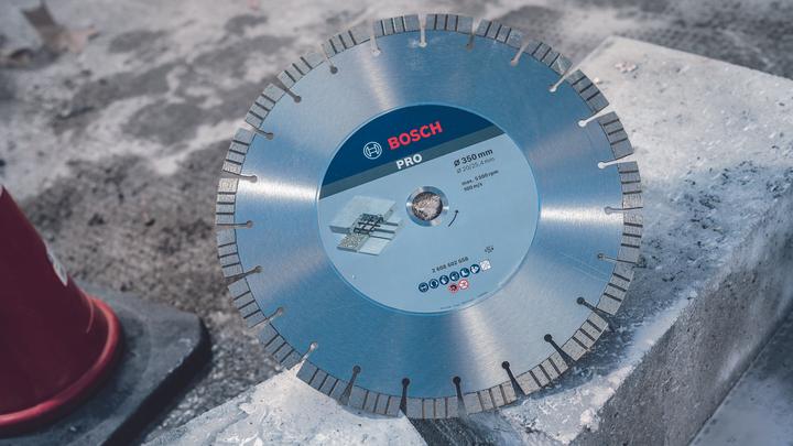 Produktbild Bosch Professional Zubehör PRO Concrete Diamanttrennscheibe, 450 x 25,4 mm