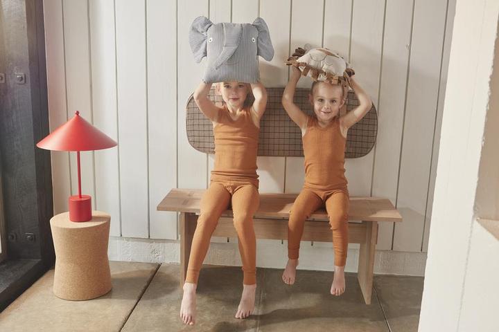 Actual product image zz_ArchivedByPCD_Oyoy Kasa Table Lamp - Cherry Red (E14)