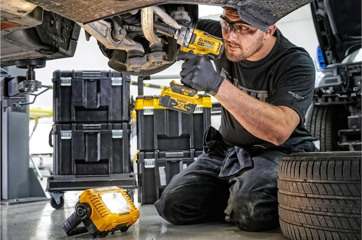 Produktbild DeWalt DCL077XJ (2000 lm)