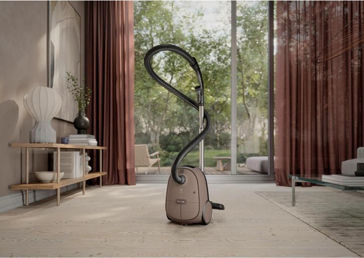 Actual product image Electrolux Vacuum Cleaner Eb61c3wbl