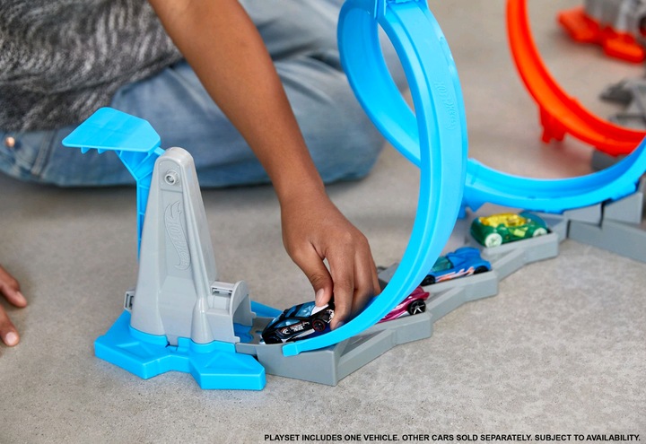 Actual product image Hot Wheels Loop & Launch Track set