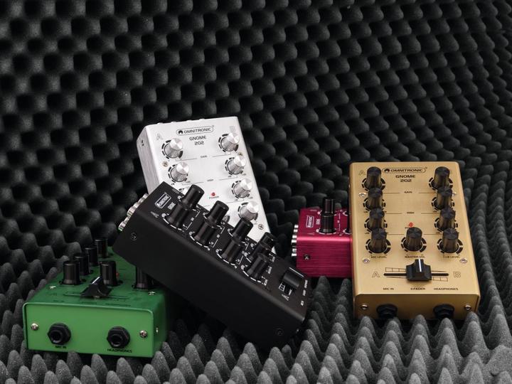 Produktbild Omnitronic DJ Mixer Gnome E-202 (DJ Controller)
