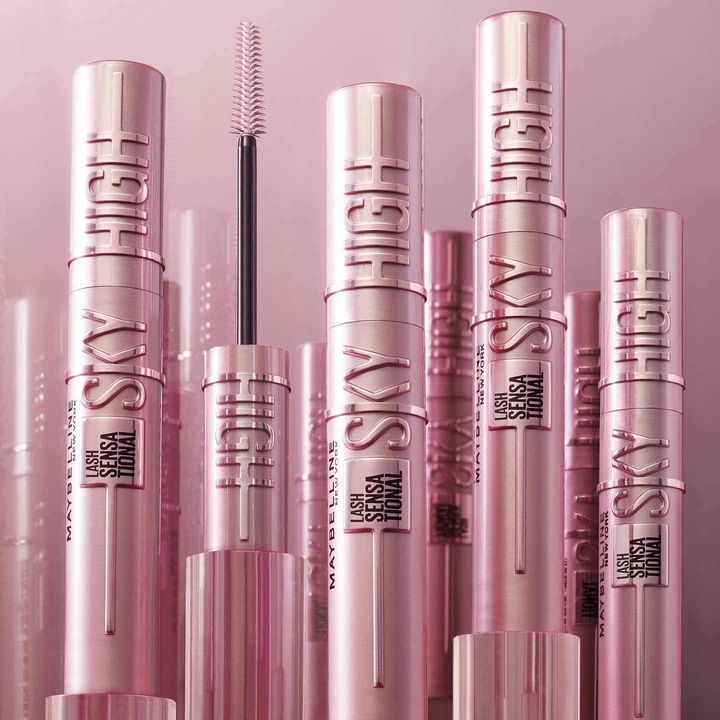 Actual product image Maybelline New York Lash Sensational Sky High (01 Very Black)