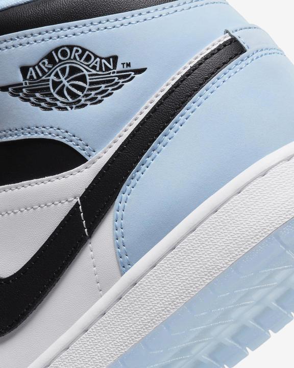 Image du produit Nike Air Jordan 1 (40)