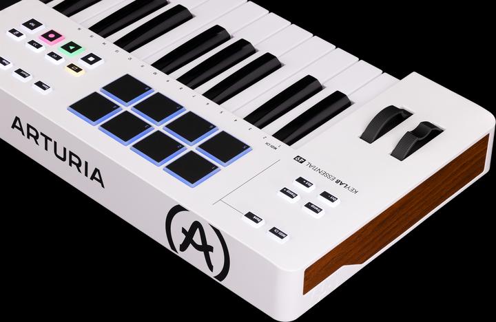 Productafbeelding Arturia KeyLab Essential 61 mk3 Wit (Toetsenbord)