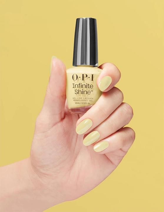 Image du produit OPI Brillance infinie This Chic is Bananas (ISL112 This Chic is Bananas (Ce chic est une banane), Vernis à ongles effet gel)