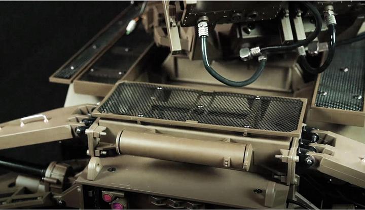 Actual product image Amewi Semi trailer US M747 launcher, sand 1:12, kit