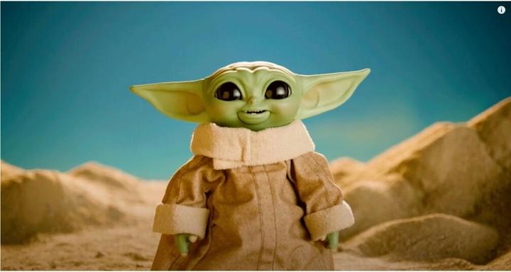 Produktbild Hasbro Galactic Snackin’ Grogu