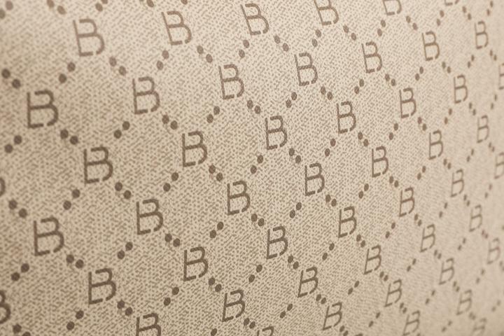 Actual product image Lucky Bees Wyatt