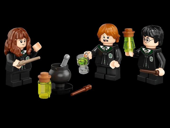 Produktbild LEGO Hogwarts: Misslungener Vielsaft-Trank (76386, LEGO Harry Potter)