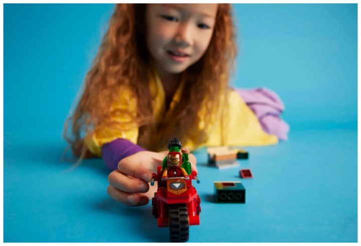 Immagine prodotto LEGO Iron Man con la moto e Hulk (76287, LEGO Marvel)