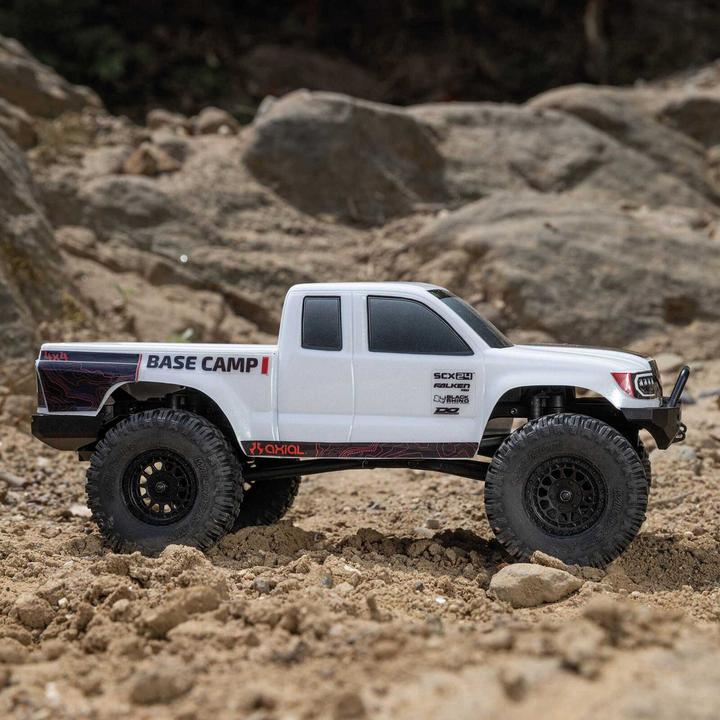 Actual product image Axial Rock Crawler SCX24 Base Camp 4WD, White RTR 1:24 (RTR Ready-to-Run)