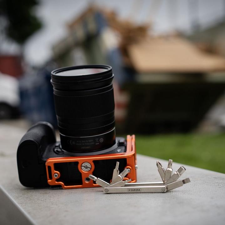 Actual product image Caruba Multitool 8 in 1 Slim (8 Functions)