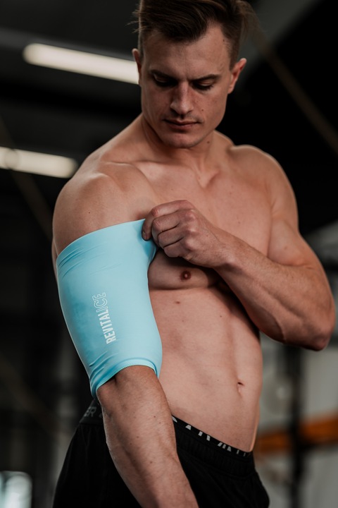 Actual product image Revitalice Ice Sleeve, Portable cooling pack, L (1 x)
