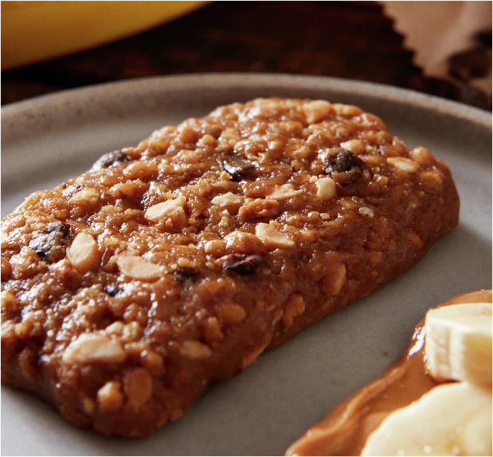 Image du produit Clif Bar Peanut Butter Banana With Dark Chocolate (Banane au beurre de cacahuète et chocolat noir) (Banane, Arachide, Chocolat, Avoine, 1 pcs, 68 g)