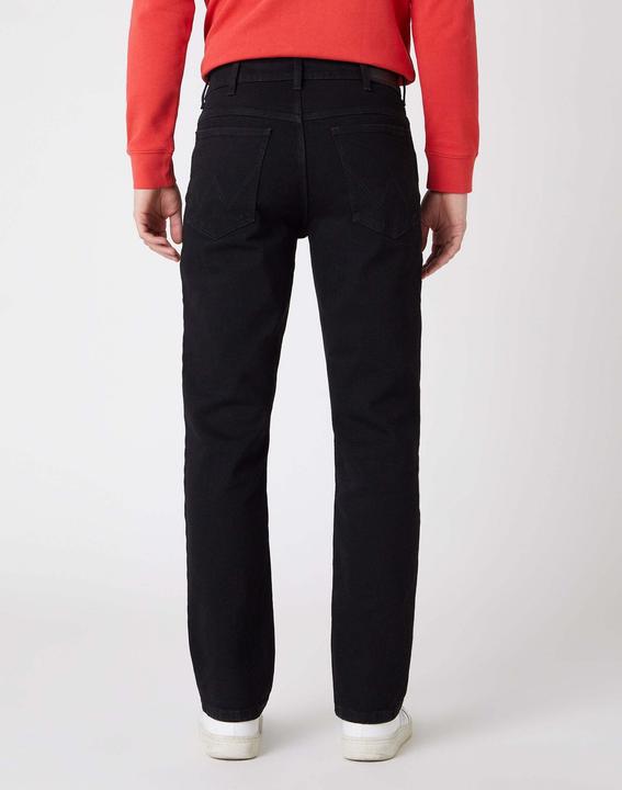 Actual product image Wrangler Authentic Straight (36)