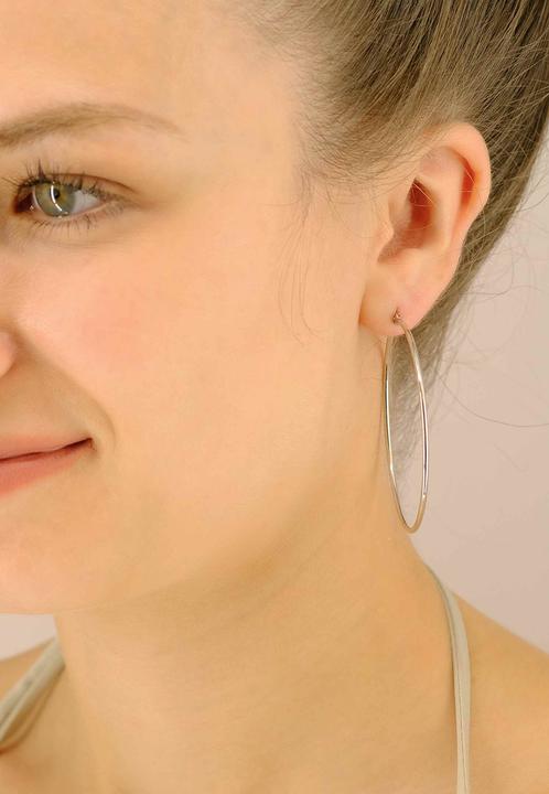 Actual product image Muau Creoles (750/18K white gold)