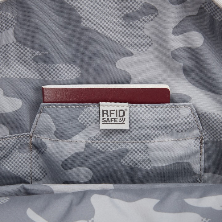 Actual product image Pacsafe Go 15 Backpack (15 l)