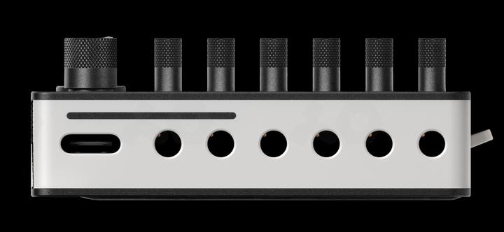 Image du produit Teenage Engineering TX-6 mixer black (Clubmixer, Mélangeur de ligne)