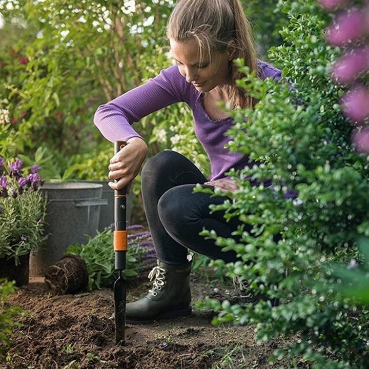 Actual product image Fiskars Weed hoe