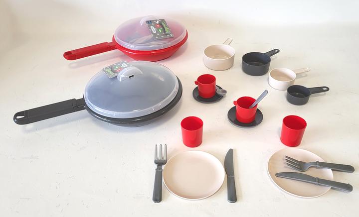 Image du produit Ensemble de poêles Ecoiffier avec vaisselle